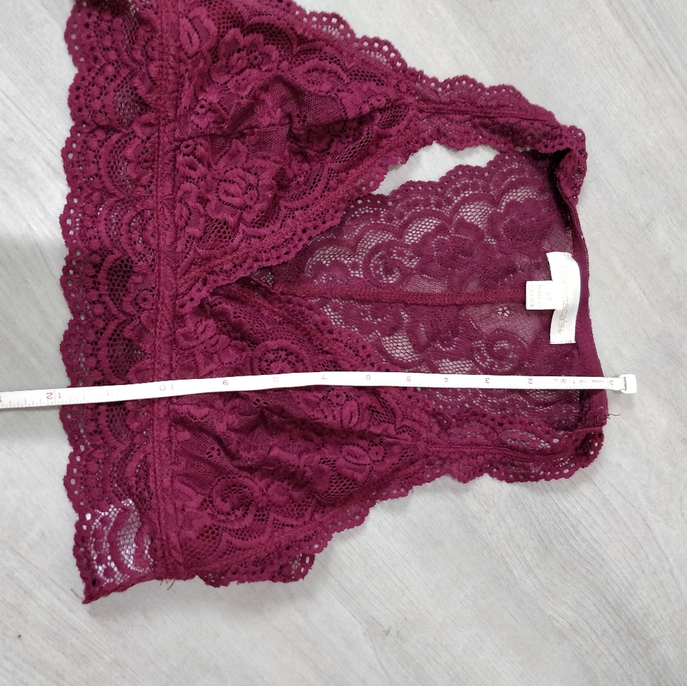 (3/$15) Francesca's lace bralette racerback - Picture 5 of 13